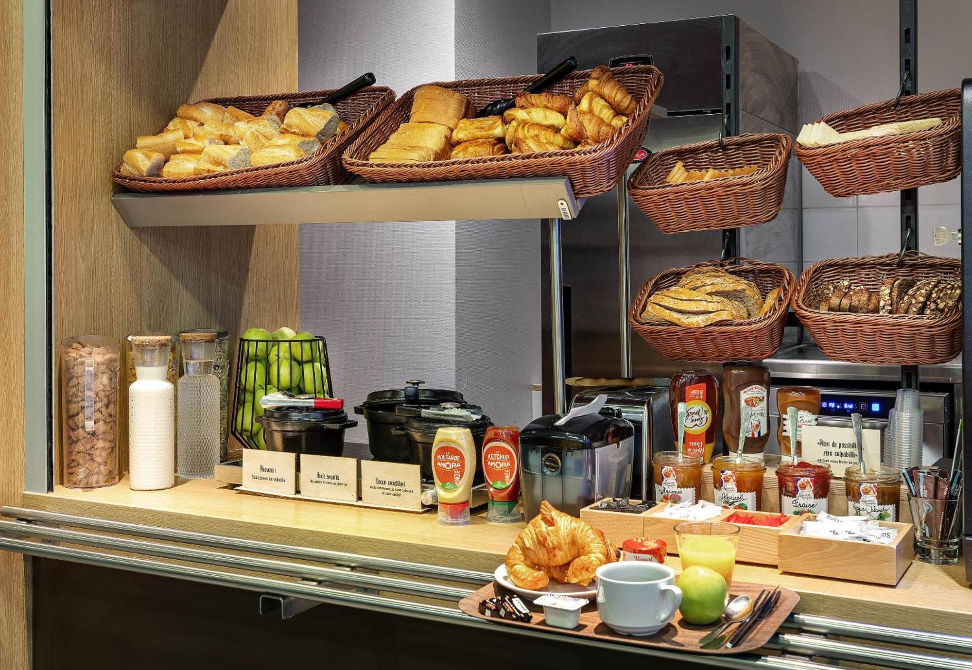 B&B Hotel Lille Tourcoing Centre Екстер'єр фото