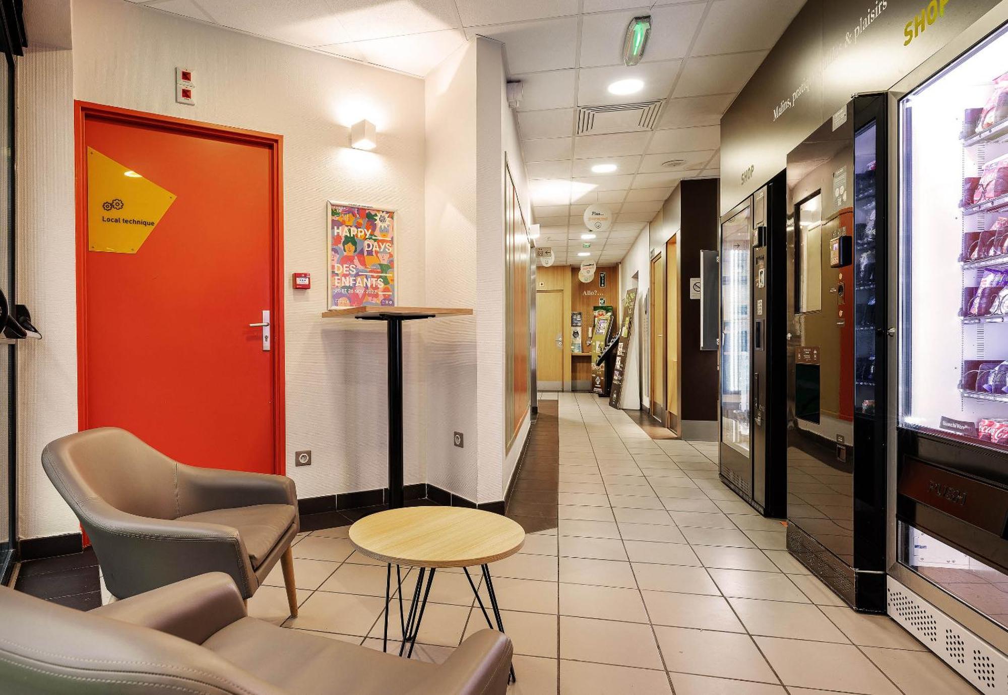 B&B Hotel Lille Tourcoing Centre Екстер'єр фото