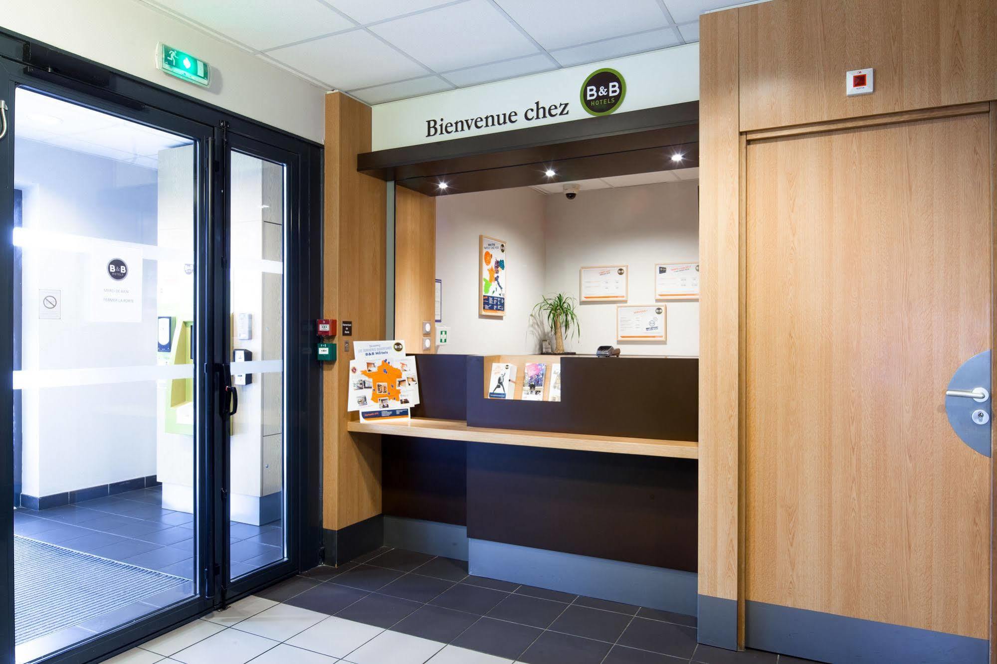 B&B Hotel Lille Tourcoing Centre Екстер'єр фото