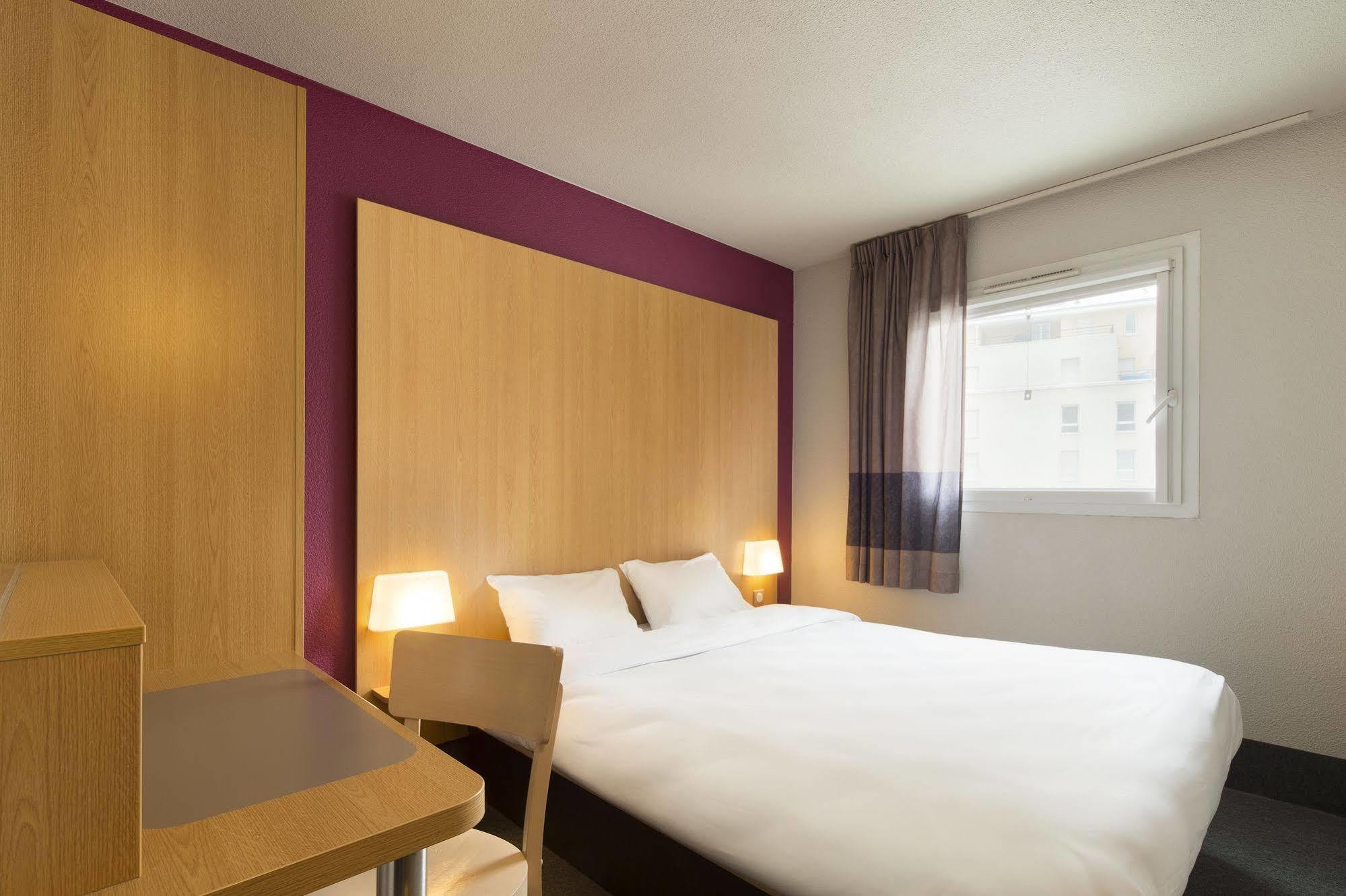 B&B Hotel Lille Tourcoing Centre Екстер'єр фото