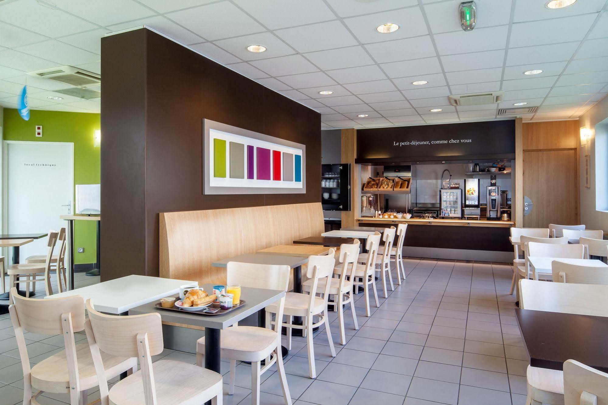 B&B Hotel Lille Tourcoing Centre Екстер'єр фото